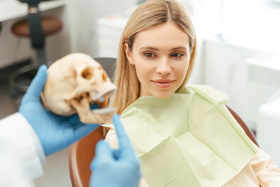 What Exactly Is Facial Fracture? 1 What Are the Signs of a Facial Fracture?