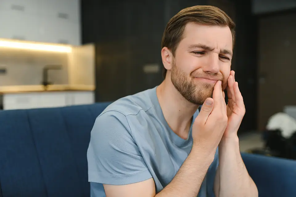 What Is TMJ Disorder? 1 What Are the Symptoms of TMJ Disorder?
