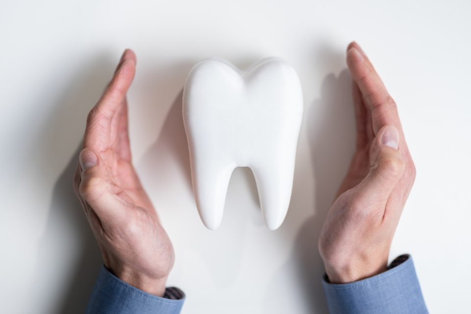Dentures vs. Dental Implants Dentures vs. Dental Implants